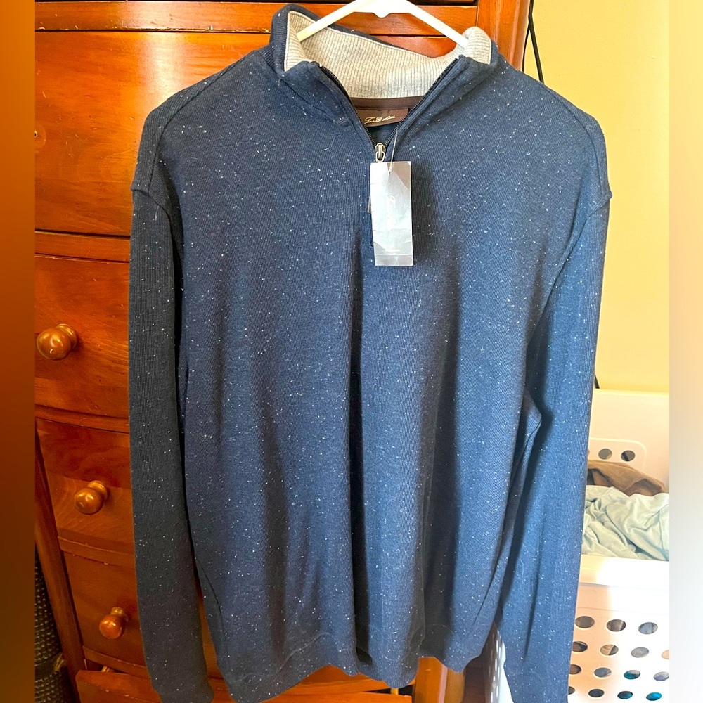 Men's TASSO ELLA Pullover 3/4 zip Size L NWT
